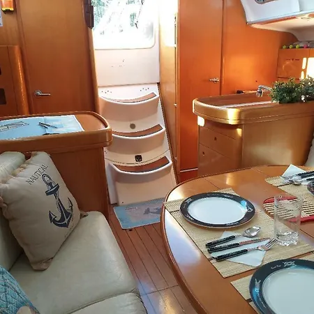 Villa Cleopatra Sailing Corfu (city)